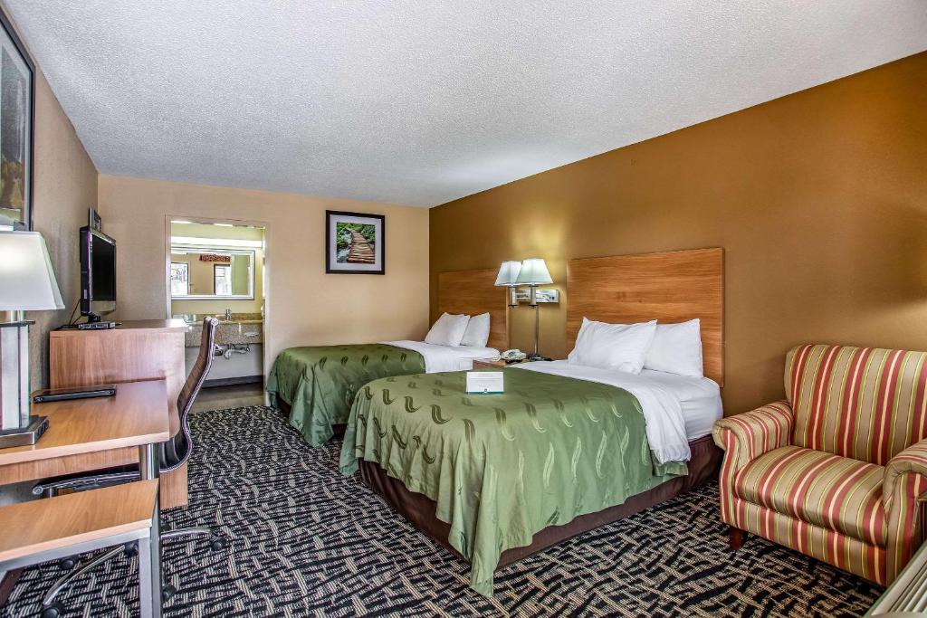 Quality Inn Bowling Green - image 6