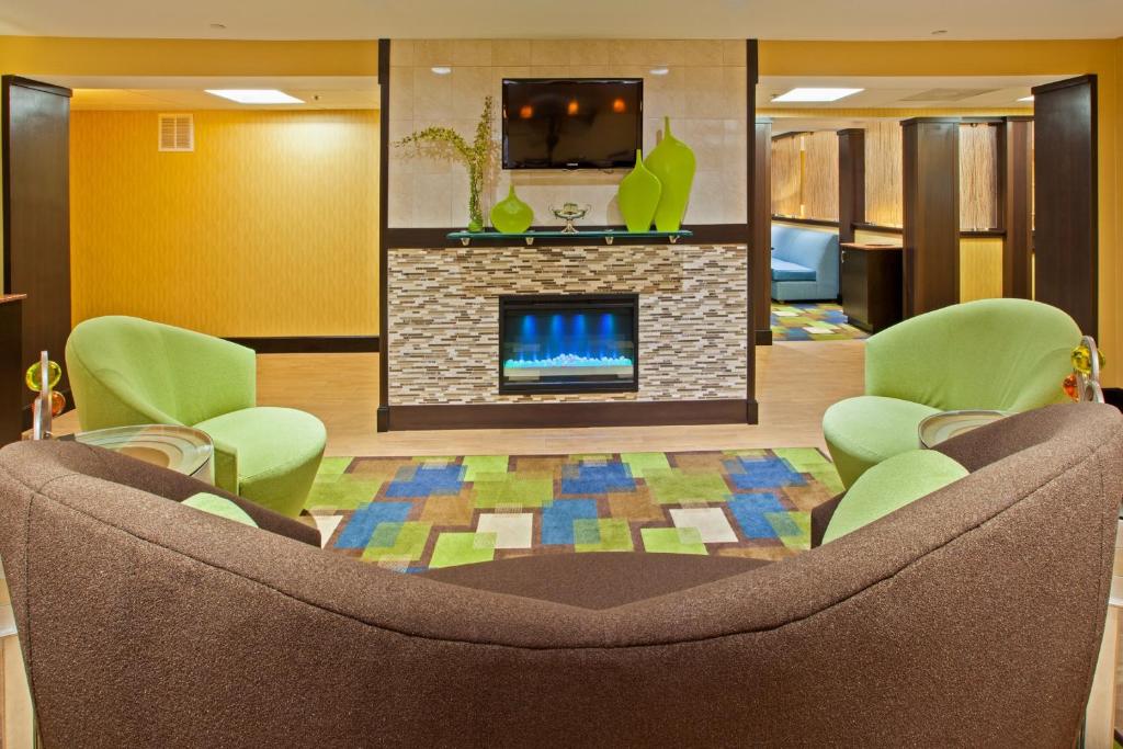 Holiday Inn Express - Bowling Green an IHG Hotel - image 3