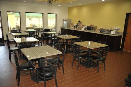 Wingate by Wyndham Bowling Green - image 14