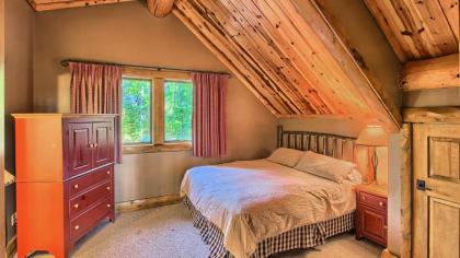 803 Mountain Cabin - image 8