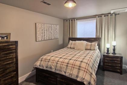 The White Tail Lodge - image 8