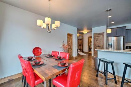 Main Street Condo - Walk to Parks and Eateries! - image 8