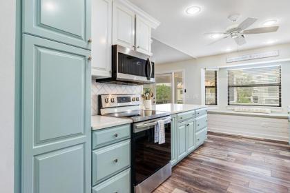 Mermaid Manor - image 15