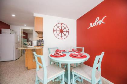 Captain’s Quarters at Anna Maria Island Inn - image 14