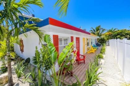 Captain’s Quarters at Anna Maria Island Inn - image 18