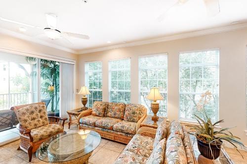 Gulfside Garden De-Light - image 2