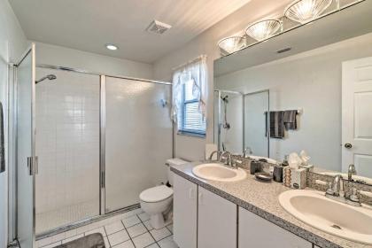 Quiet Retreat with Hot Tub - Near Beach and Golf! - image 12