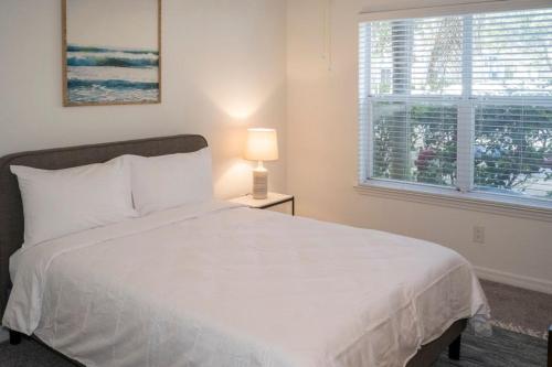 Viagem Perfect 1BR with Top Amenities 4min to IMG - image 2