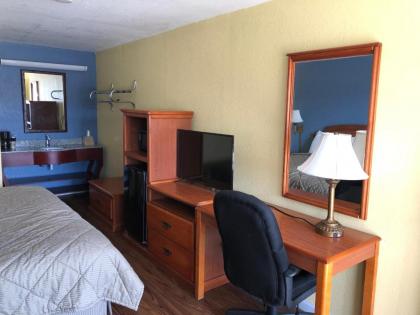 Gold Key Inn - image 3