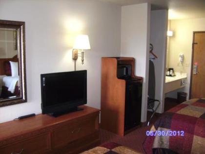 All American Inn & Suites Branson - image 24