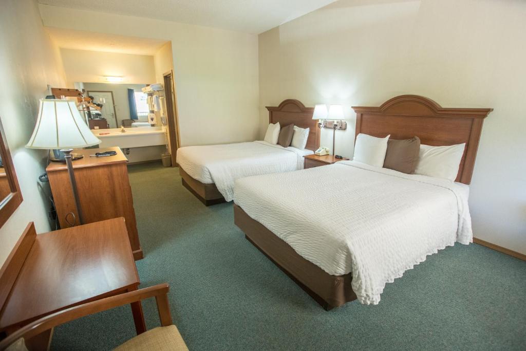Green Gables Inn - image 2