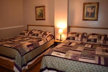 Landmark Inn - image 2