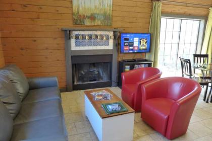 Woods End 2BDR Cabin - image 2