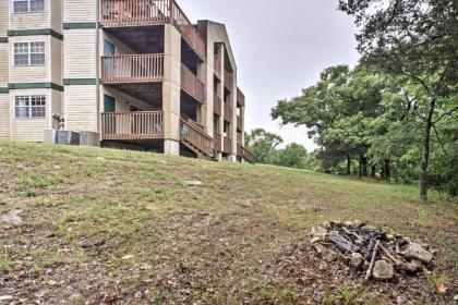 Branson Condo with Pool Access   Walk to table Rock Branson Missouri