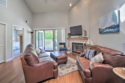 Lake-View Condo 5 Mi to Branson Attractions! - image 4