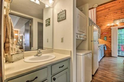 Charming Branson Getaway with Fireplace and Porch - image 13
