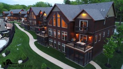 WaterMill Cove Luxury Lakefront Villa Theatre Room 2Mi to SDC POOL Kayaks Dock - image 11