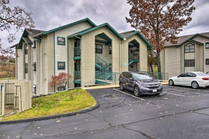 Condo Amidst Branson Action with Pool and Golf! - image 4