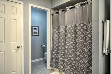 Inviting Resort Condo 1 Mi to Branson Strip! - image 15