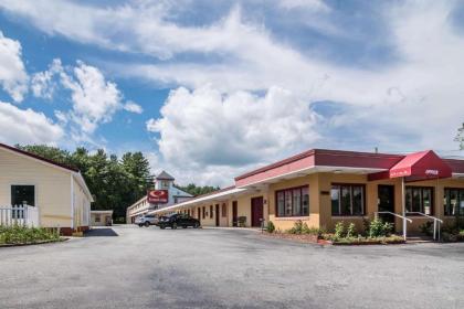 Econo Lodge Brattleboro - image 5