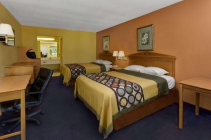 Super 8 by Wyndham Breaux Bridge - image 7