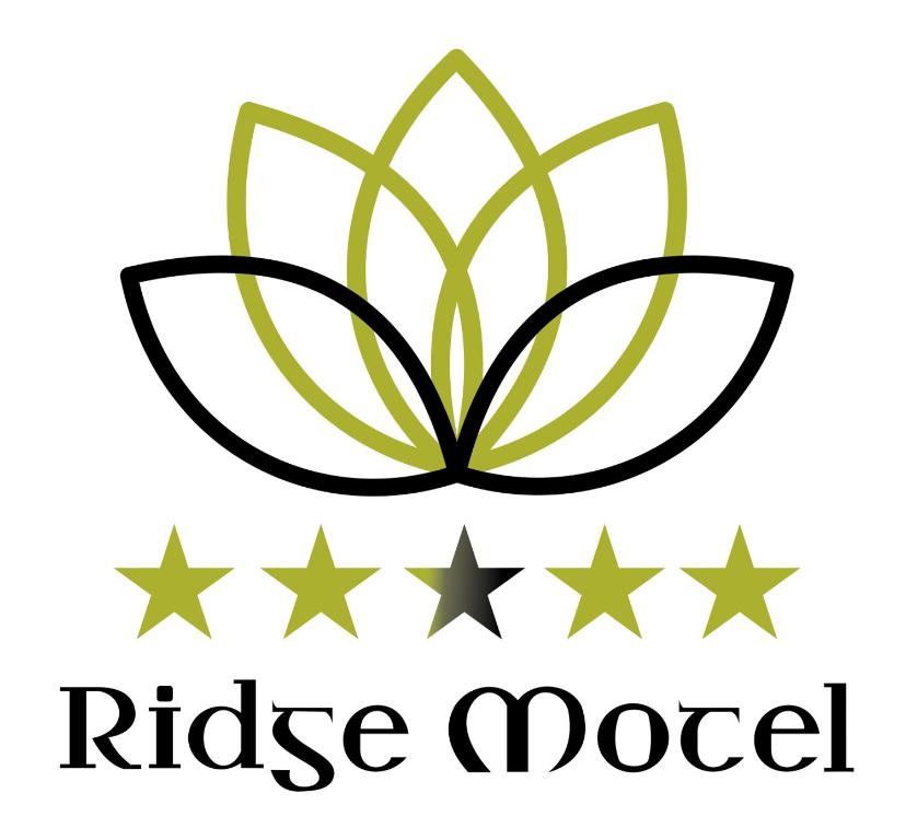 Ridge Motel - image 2