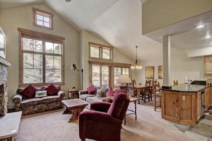 Mountain Thunder Lodge - image 3