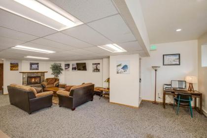 Pine Ridge Condominiums - image 5