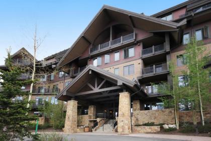 Crystal Peak Lodge By Vail Resorts Breckenridge Colorado