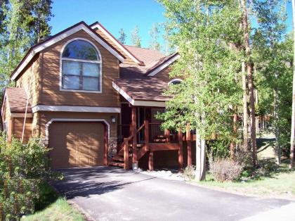 Breckenridge Mtn. Village #132 - Beautiful Private Home with Outdoor Hot Tub