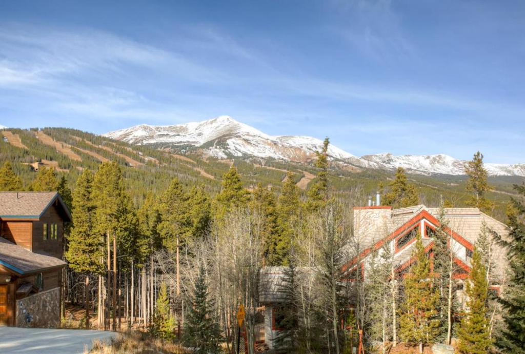 Lonestar Lodge - image 5