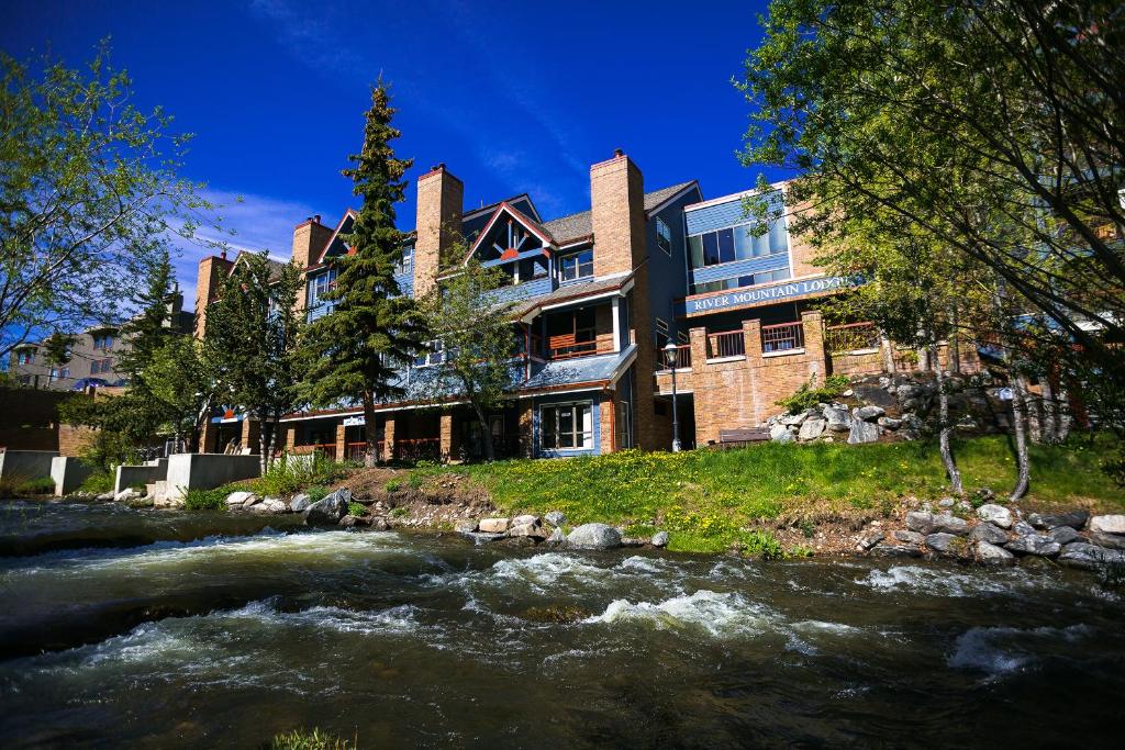 River Mountain Lodge by Breckenridge Hospitality - main image