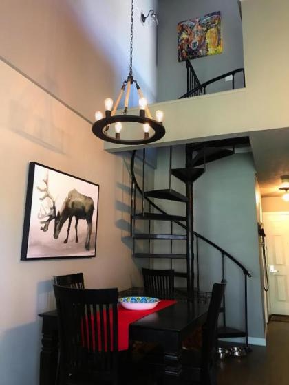 Breck Creekside at Wildwood Suites - image 2