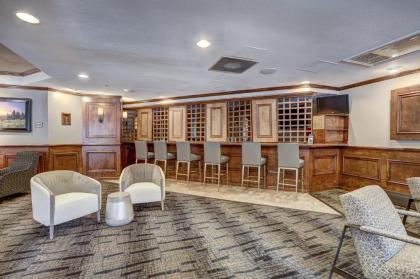 River Mtn Lodge E320