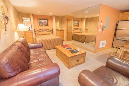 Peak 9 Inn   4505 Breckenridge