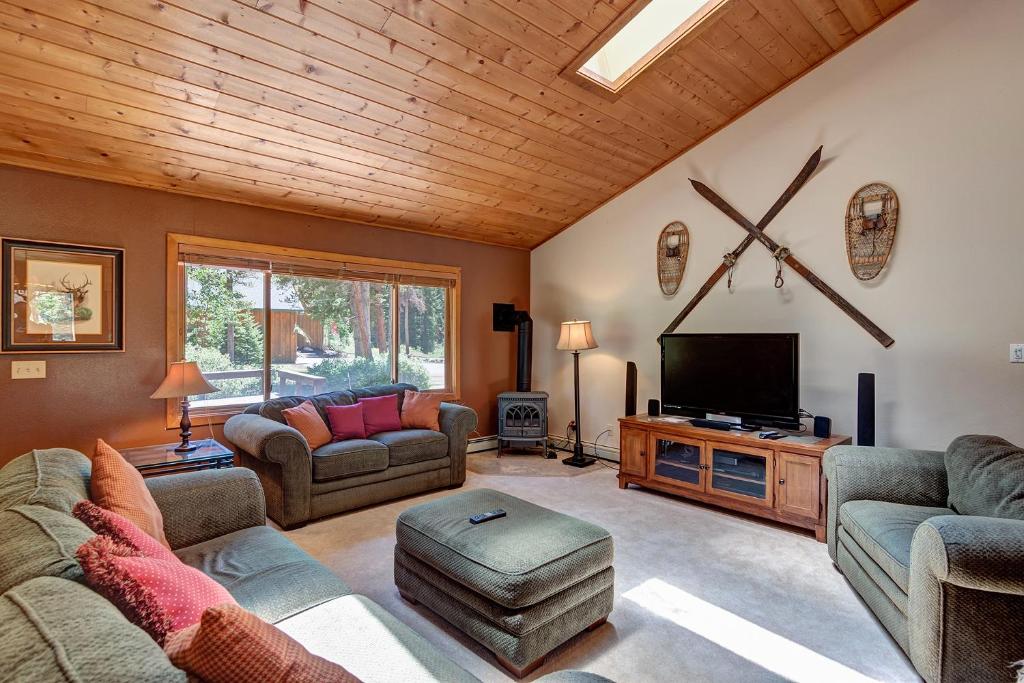 Snowed Inn Breckenridge - main image