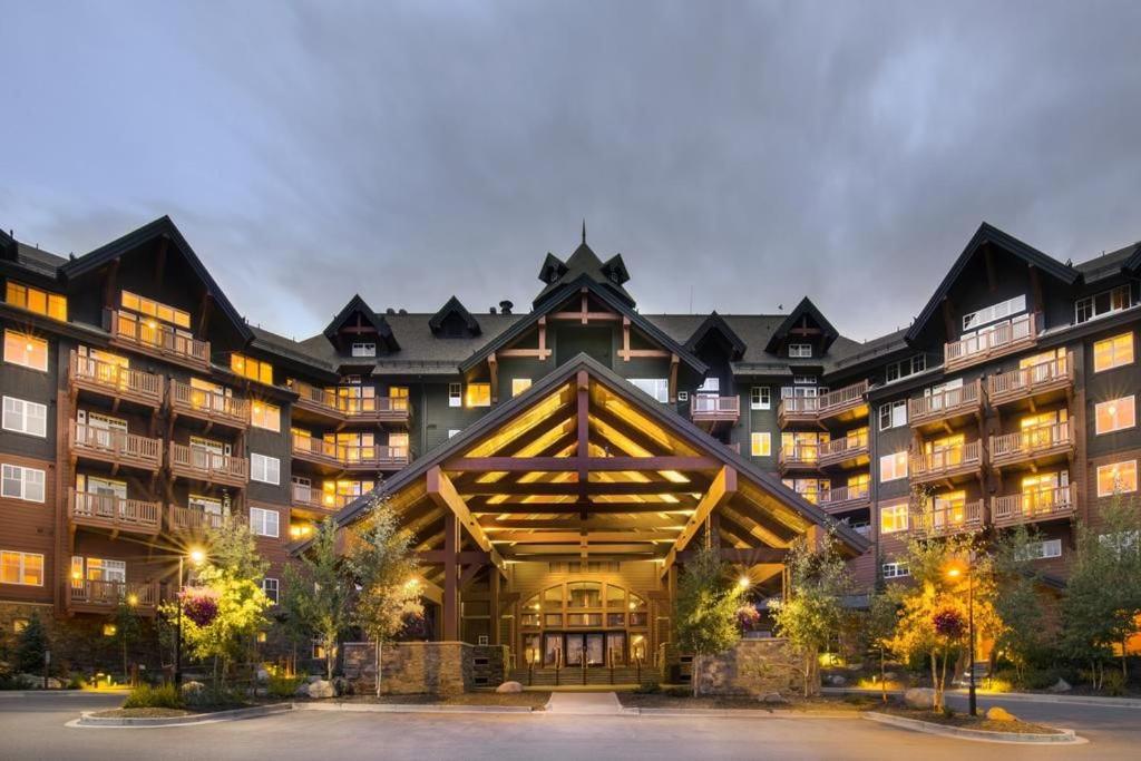 One Ski Hill Place - image 5