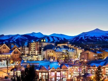 Breckenridge Village 3 Bedroom Luxury Condo Walk to Lifts & Historic Downtown