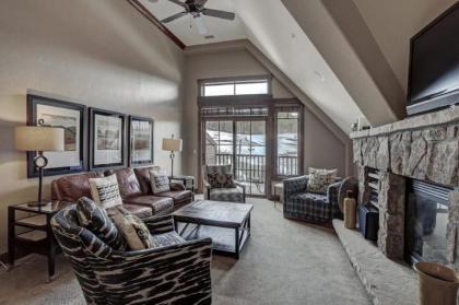 Breckenridge Crystal Peak Lodge 4 Bedroom Luxury Condo Ski-In Ski-Out Access