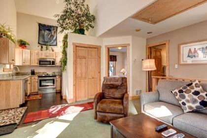 Harris House - image 4