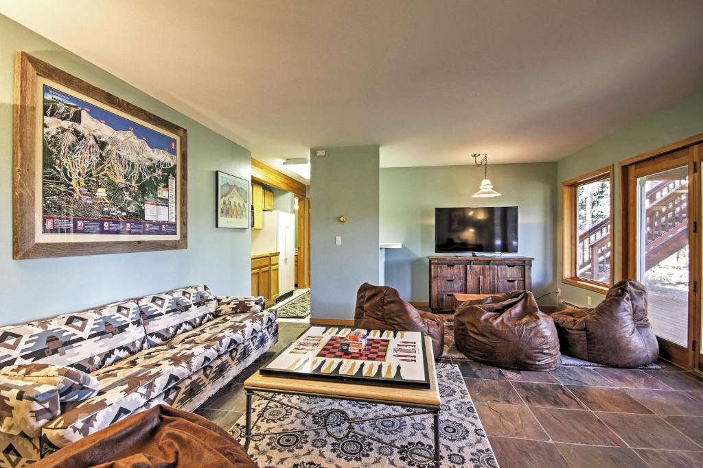 Luxury Breckenridge Home with Hot Tub and Ski Access! - image 2