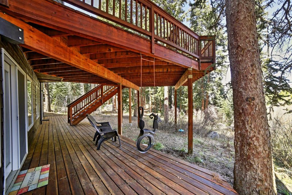 Luxury Breckenridge Home with Hot Tub and Ski Access! - image 4