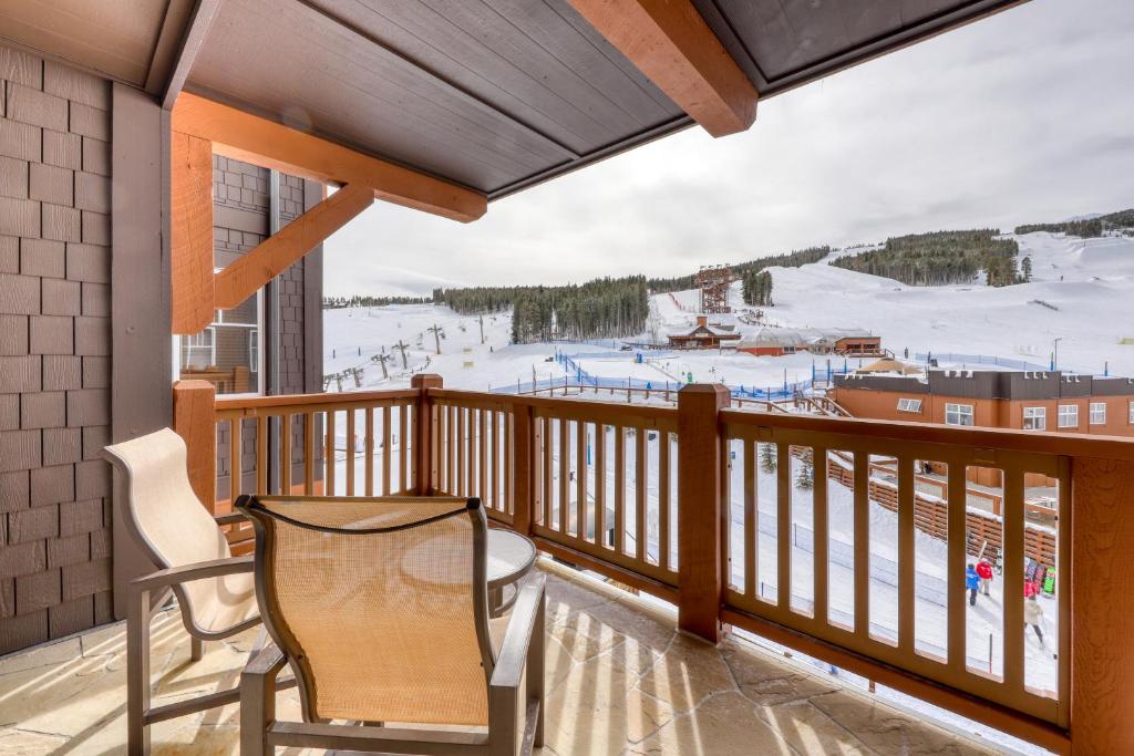 Luxury Ski Hill Condos - main image