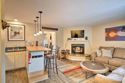 main St Breck Condo with mtn Views   Walk to Lifts