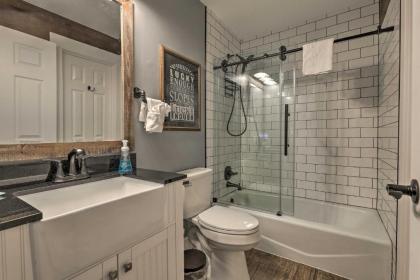 Pristine Breck Townhouse with Sauna Deck and Fire Pit - image 9