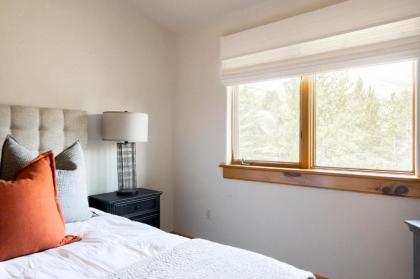 Breckenridge Copper Mountain Getaway Sleeps 14 - image 13