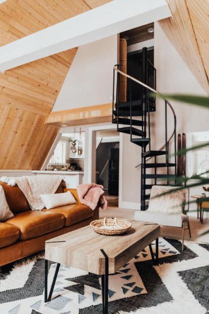 Intimate Mtn Retreat! Drive 5min to Downtown Breck - image 6