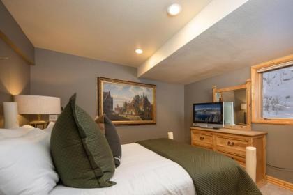 Aspen Meadow Lodge - image 18