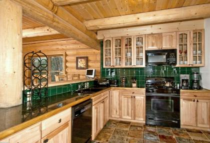 Hideaway Cabin - image 6