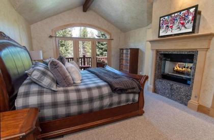 Ravenstone Home Riverfront Luxury - image 12